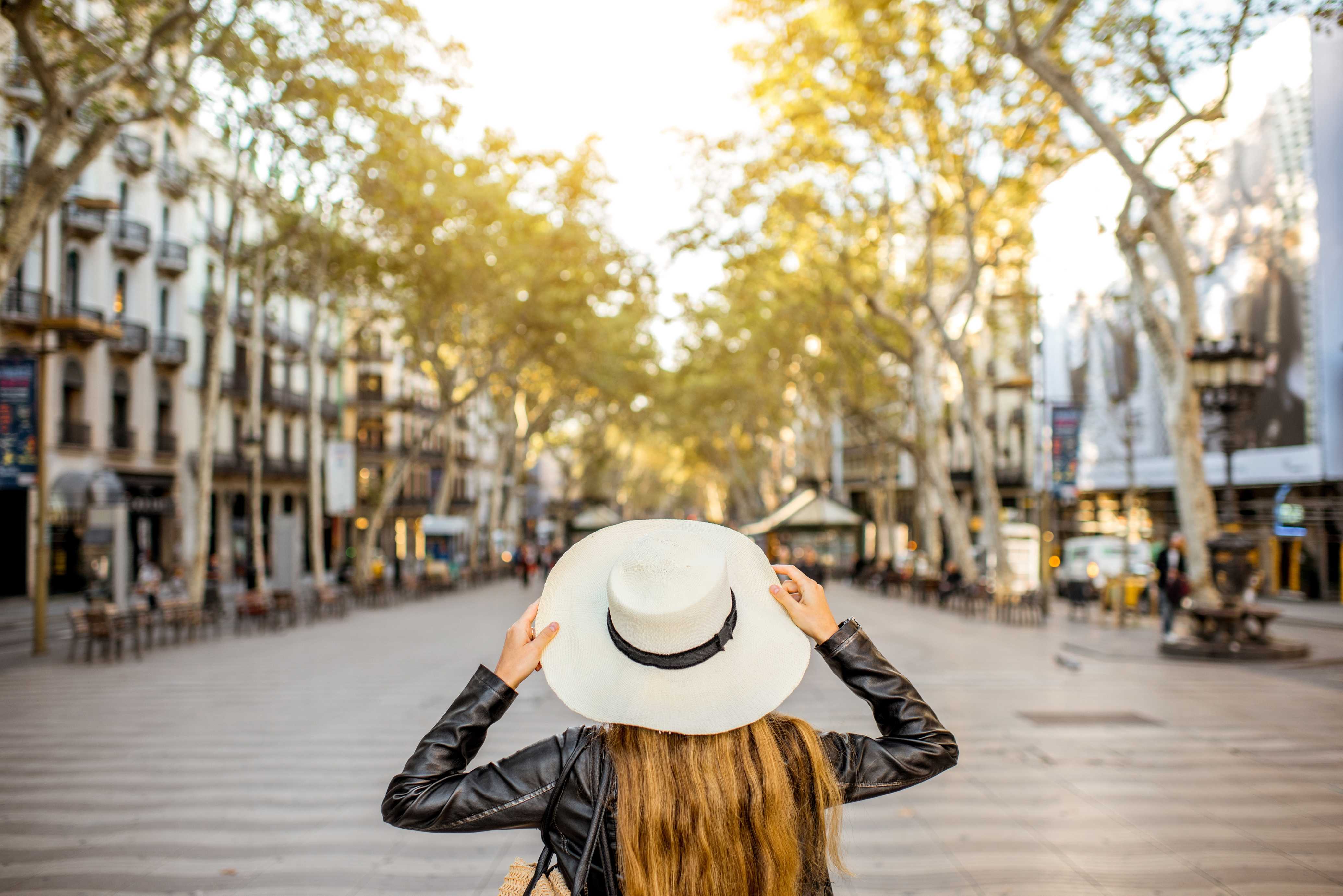 Barcelona to Zurich with Paris : 9 Days Europe Trip (7 Destinations)