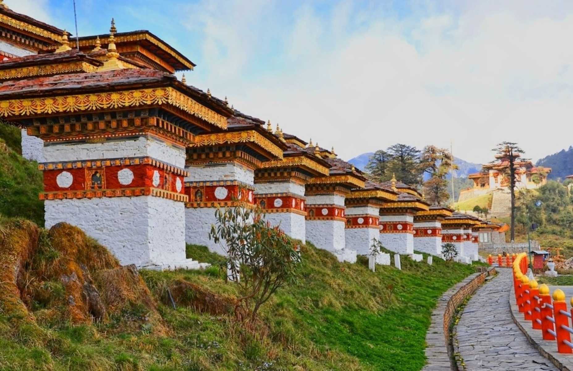 Book Now! Hotselling Bhutan Tour Packages For Adventure Lovers 2025: Top Treks, Camping & Nature Escapes With Breakbag’s Hotselling 4 Night 5 Days Bhutan Holiday Tour Packages