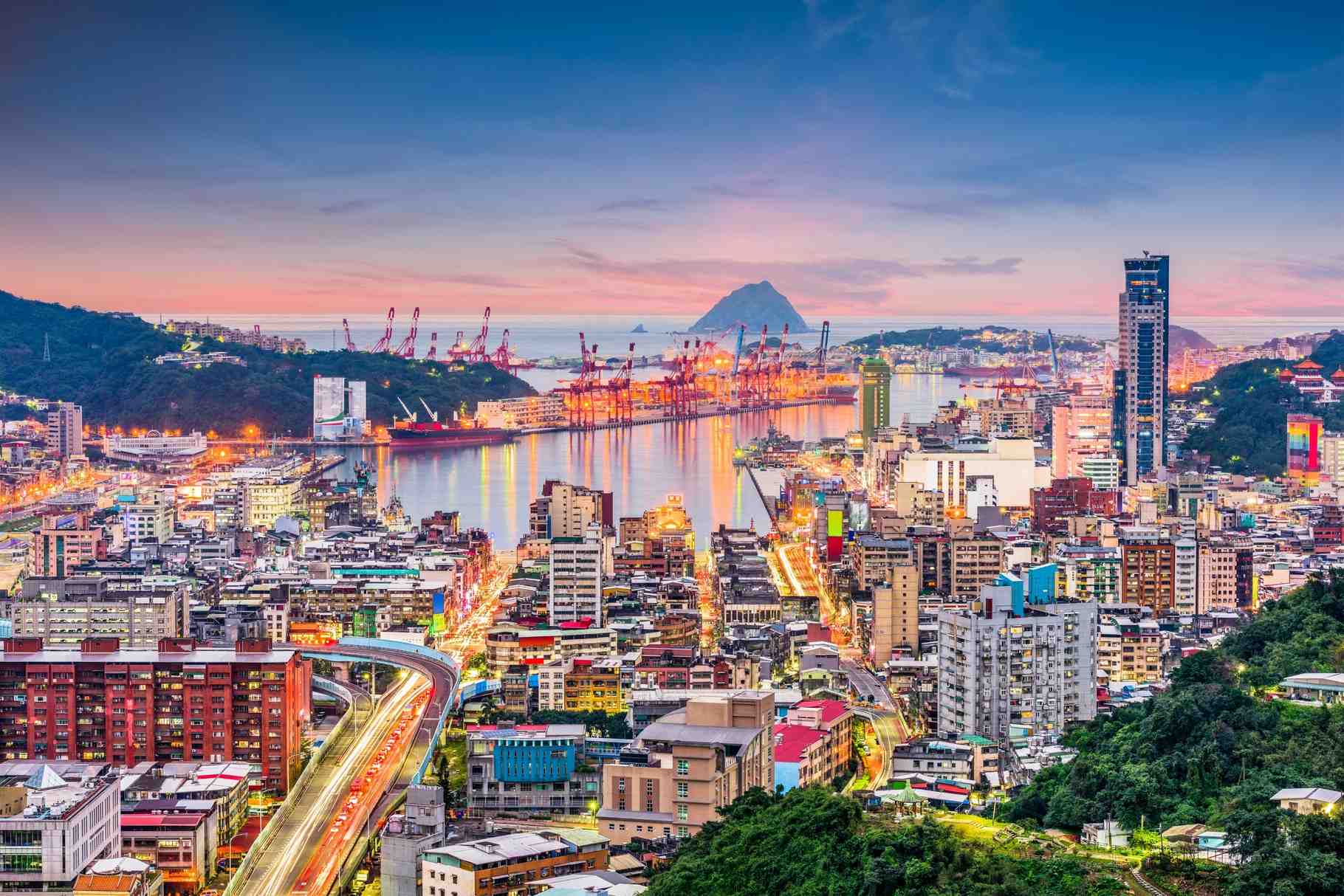 Exploring 36 Bestselling Taiwan Tour Packages with BreakBag Holidays: Asia’s Best-Kept Secret