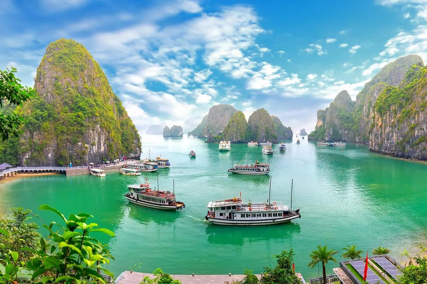 Is Halong Bay Real? Discover Vietnam’s Painting-Like Natural Wonder