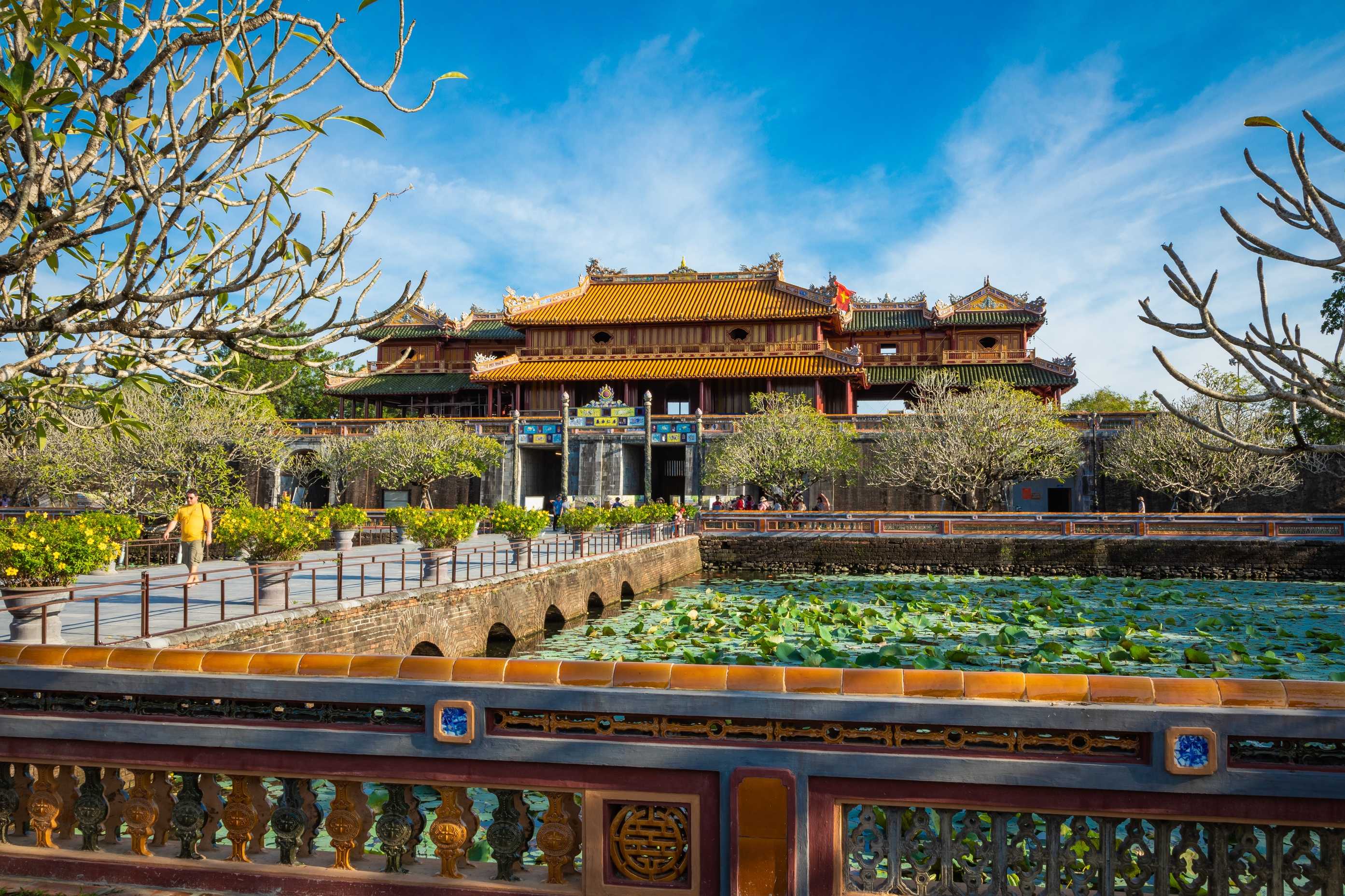 Amazing 5 Days Vietnam Tour Package video