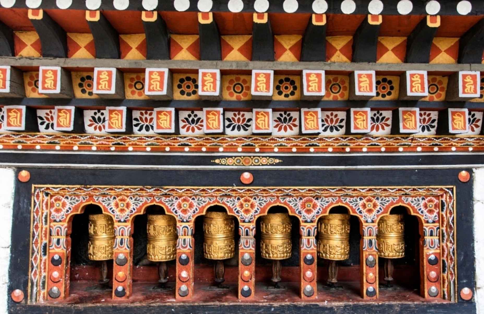 How To Travel From Delhi To Bhutan – Flights, Routes & Cost Breakdown || Hotselling Bhutan Tour Packages 2025 From Delhi