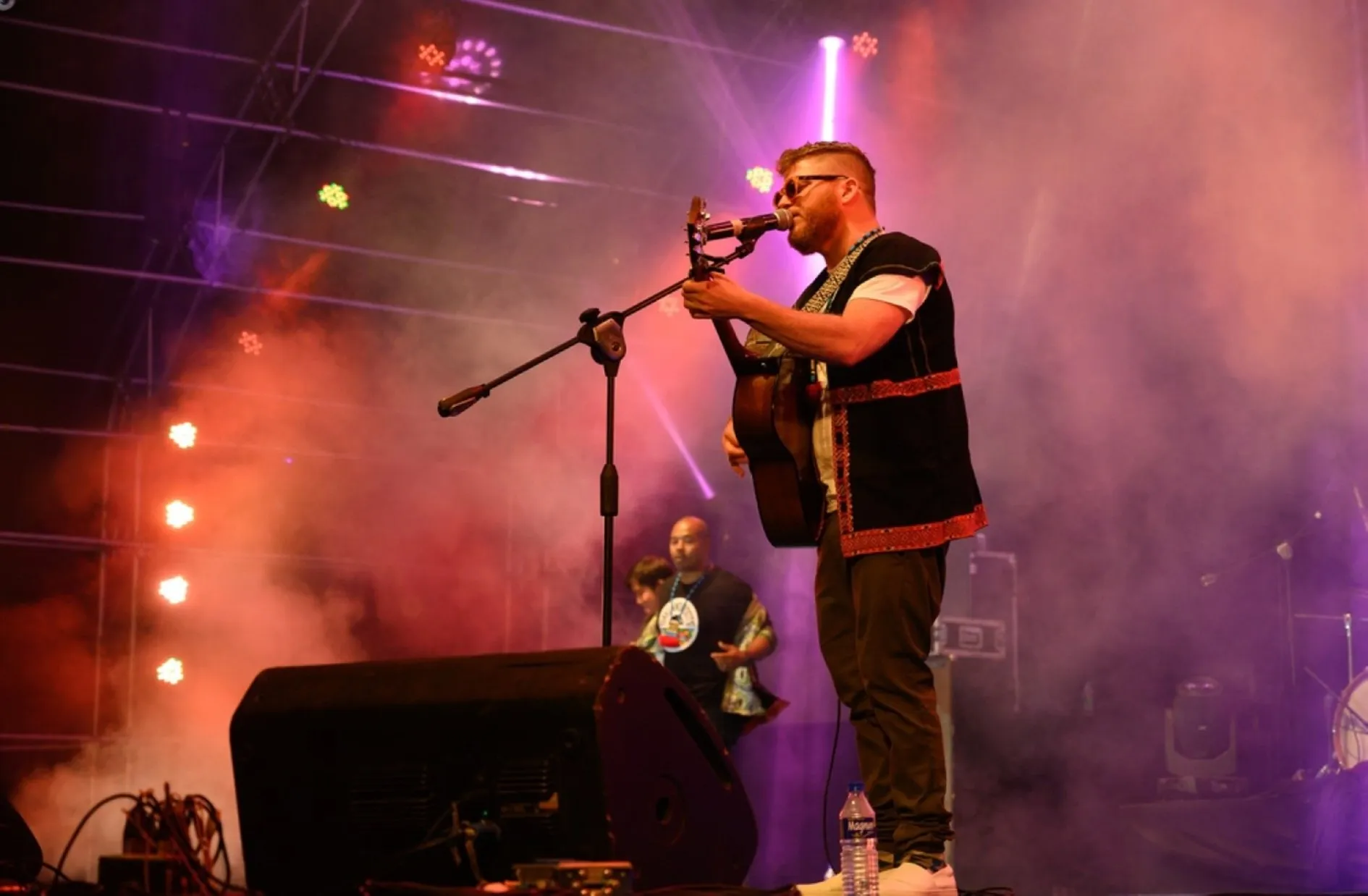 Inside India’s Coolest Offbeat Festival: The Orange Celebration of Dambuk