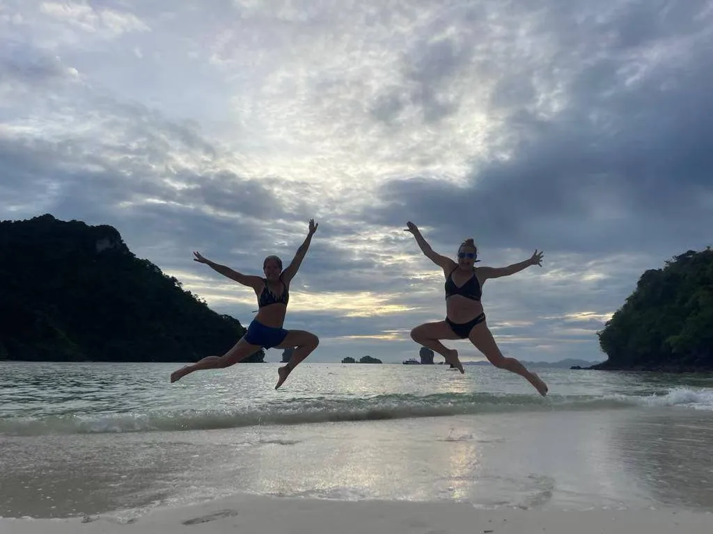 Krabi 4 Island Tour by Longtail Boat with Local Lunch