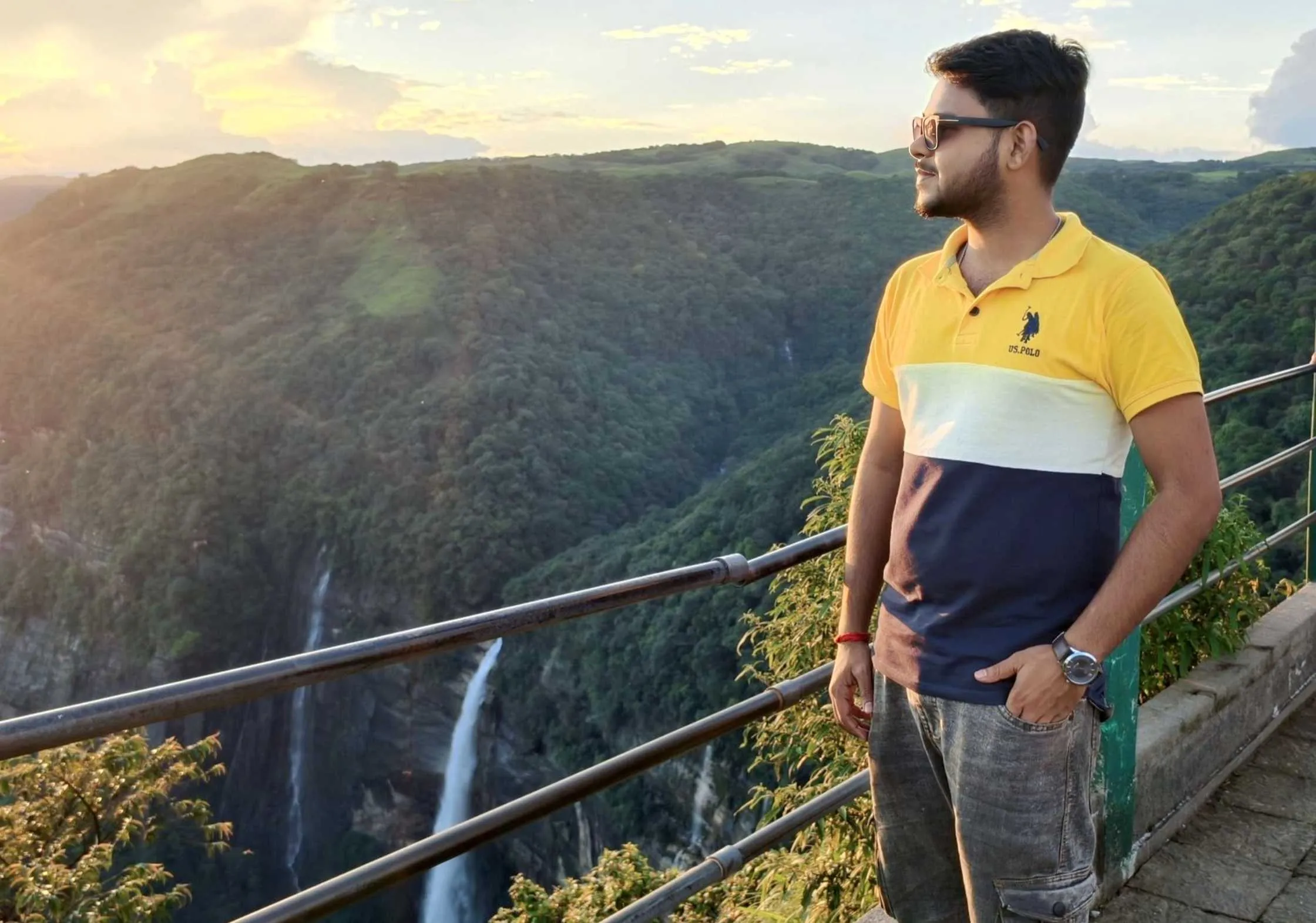 Meghalaya Tour Packages 2025: Delhi to Meghalaya Trips with BreakBag Holidays