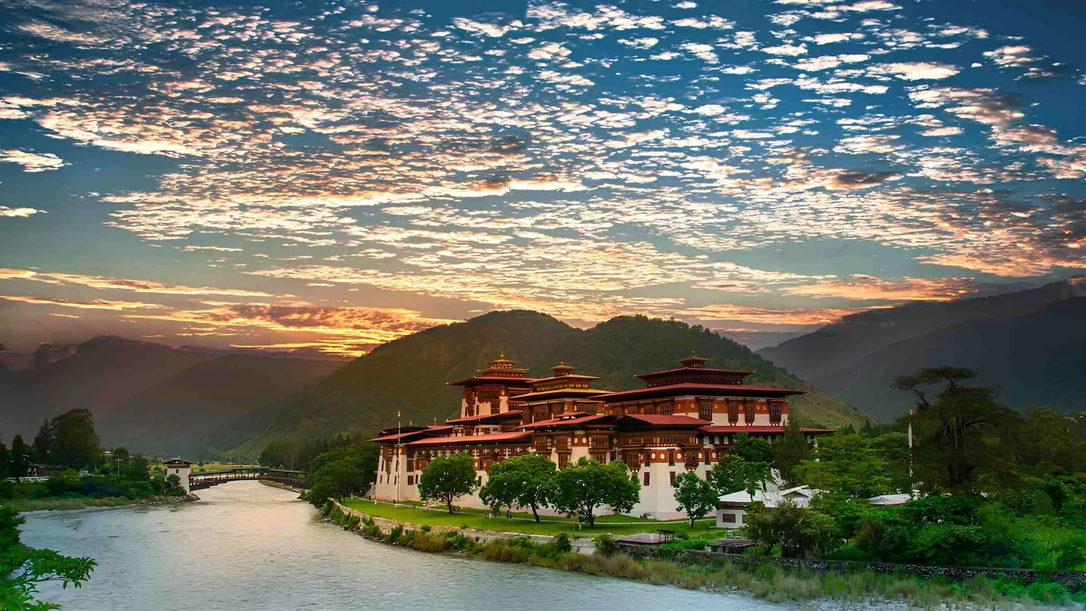 Paro: The Scenic Valley That Captivates Every Traveler’s Heart