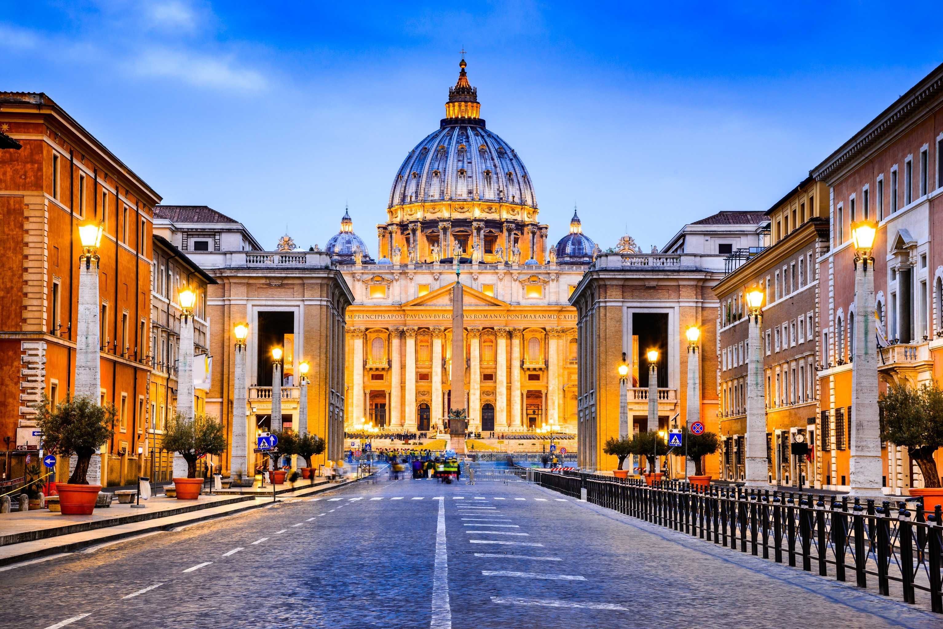 Classical Italy Switzerland : Europe Group Trip (4 Destinations)