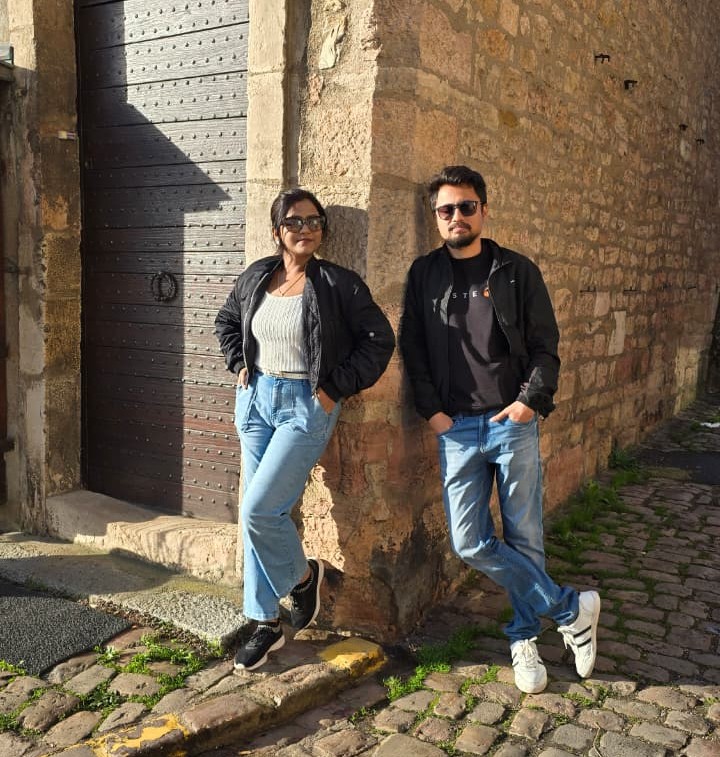 Barcelona to Zurich with Paris : 9 Days Europe Trip (7 Destinations)