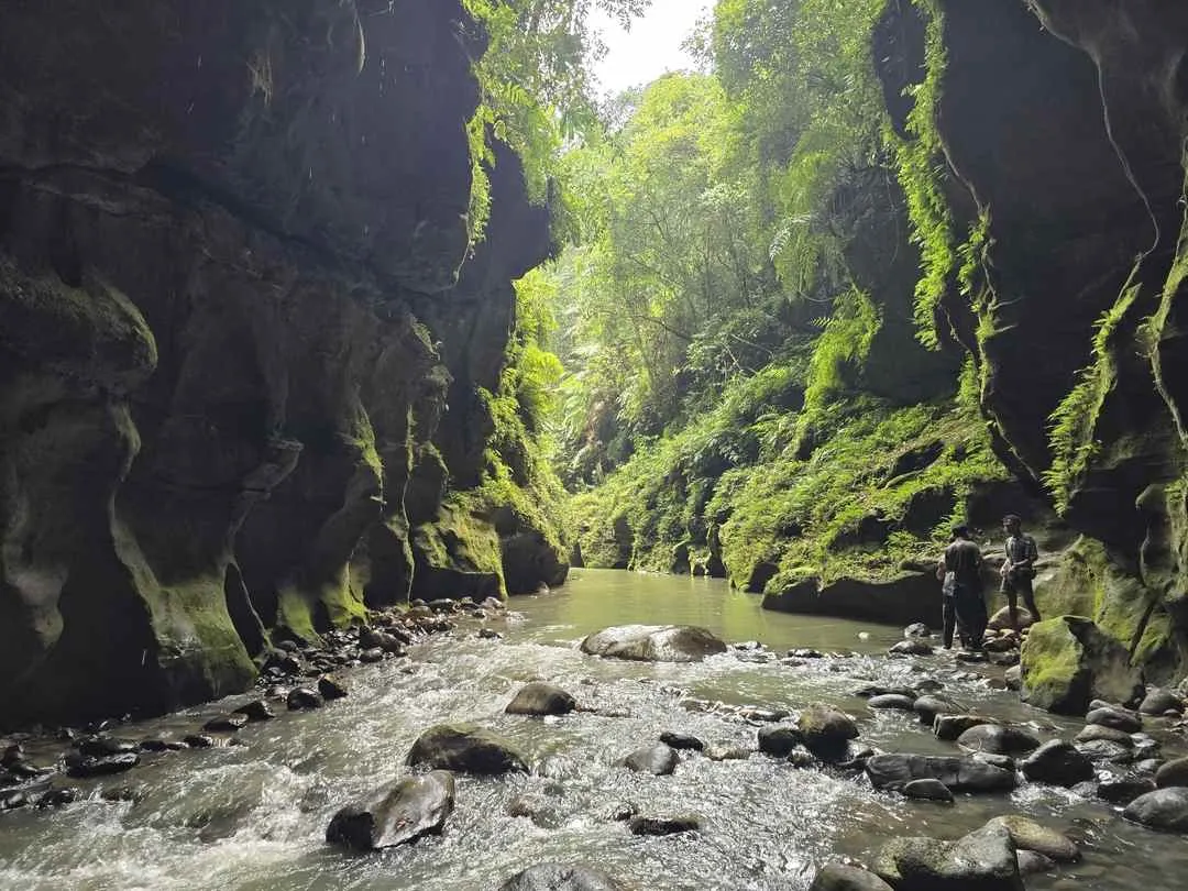 Unseen Meghalaya with Wari Chora